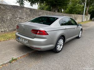 VW PASSAT 1.6 TDI HIGHLINE - Image 4