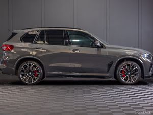 2023 BMW X5M Competition Ultimate *Pan Roof - Image 2