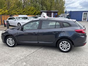 Renault Megane 2013 dci estate - Image 4
