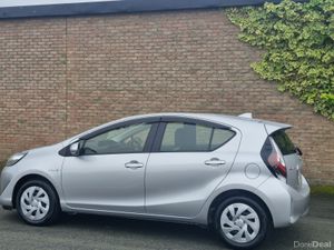 Toyota Aqua 1.5 HYBRID AUTOMATIC FINANCE AVAILABLE - Image 3