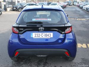 Toyota Yaris 2023 - Image 4