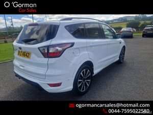 Ford Kuga BEAUTIFUL EXAMPLE, HIGH SPEC - Image 4