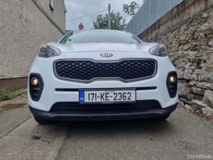 Kia Sportage 2017 Super Low Mileage - Image 4