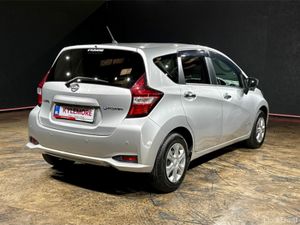 Nissan Note 1.2 AUTOMATIC - HEATING CONTROLS / AC - Image 4