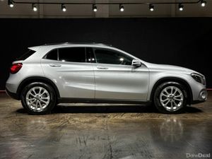 Mercedes-Benz GLA 1.6 AUTOMATIC - CRUISE CONTROL - - Image 3