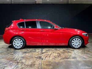 BMW 1-Series 1.5 118i AUTOMATIC - REVERSE CAMERA - - Image 3