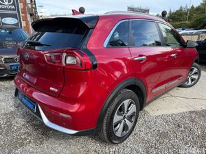 2019 Kia Niro  1.6 HYBRID AUTO - Image 4