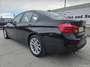 172 BMW 316D Low Miles Warranty - Image 3