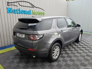 2016 Discovery Sport 2.0D TD4 7 Seater - Image 3