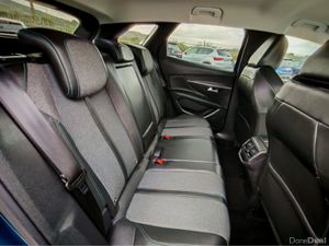 PEUGEOT 3008 ALLURE BLUEHDI S/S - Image 4