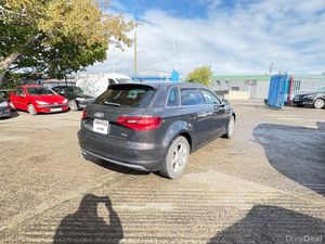 Audi A3 1.4 TFSI Sportsback S-Tronic 2016 - Image 4