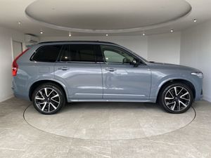 Volvo XC90 2022 - Image 4