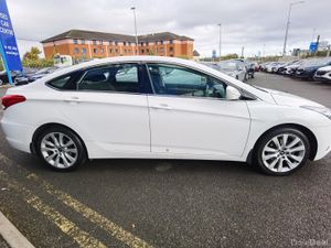 HYUNDAI I40 1.6CRDI COMFORT - Image 4