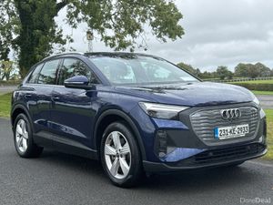 Audi 2023 Q4  E-tron 40 Advance - Image 2