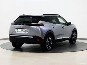 *75* 2023 Peugeot 2008 1.2 ALLURE - Image 4