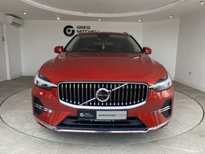 Volvo XC60 2022 - Image 2