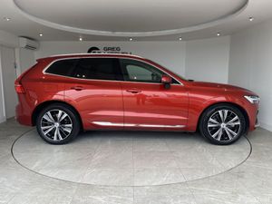 Volvo XC60 2022 - Image 4