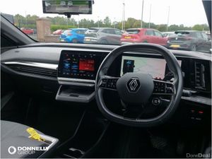 Renault Megane E-Tech Hatchback Special Edition La - Image 4