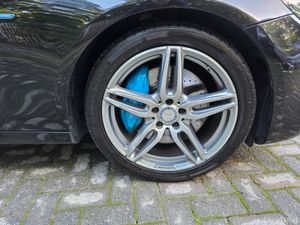 2017 MERCEDES E350 E AMG AUTO PHEV. - Image 4