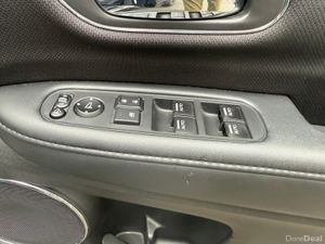 2016 Honda Vezel 1.5 Petrol Hybrid,56k Miles only - Image 3