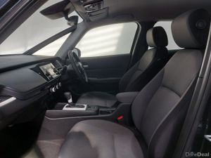 Honda Jazz Hatchback SE - Image 2