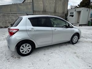Toyota Vitz 2017 Hybrid - Image 4
