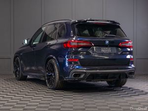 222 BMW X5 X-Drive 45e M-Sport - Image 4