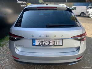 Superb Laurin and Klement Combi 2.0tdi 150bhp - Image 4