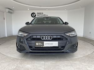 Audi A4 2022 - Image 2