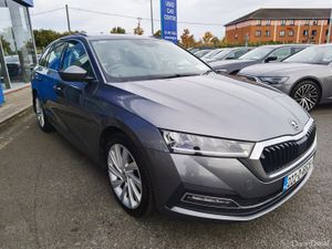 SKODA OCTAVIA 2.0TDI STYLE AUTOMATIC ESTATE - Image 3