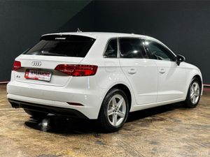 Audi A3 1.4L TFSI AUTOMATIC - REVERSE CAMERA - CRU - Image 4