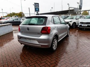 VOLKSWAGEN POLO 1.2 TSI COMFORTLINE AUTOMATIC - Image 3
