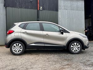 Renault Captur 2015 1.5 diesel - Image 3
