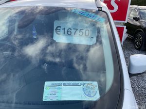 FORD KUGA 1.5 TDCI TITANIUM 1 OWNER LOW KMS - Image 4