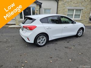 2021 Ford Focus 1.5 TDI ZETEC - LOW MILEAGE 45K Km - Image 3