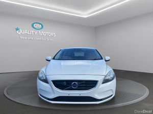 2015 VOLVO V40 (S30) - Image 2