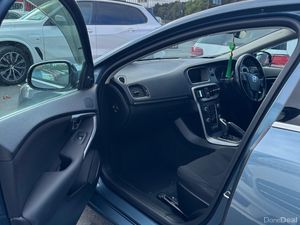 Volvo V40 2014 - Image 4