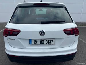 2019 VW  TIGUAN 2.0 D C/LINE A/T 150 FSH NCT - Image 4