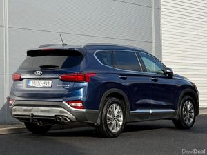 Santa Fe *7seater 2.2 CRDi 4WD Executive Plus - Image 4