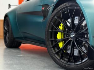 Aston Martin Vantage F1 EDITION V8 - Image 2