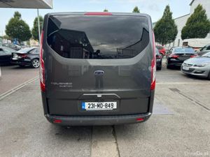 Ford Tourneo Custom BUS LTD 2.0TD170 AUTOMATIC *TA - Image 4