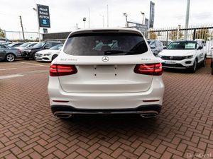 GLC220D 4MATIC SPORT 5DR ESTATE AUTOMATIC // BUY W - Image 4