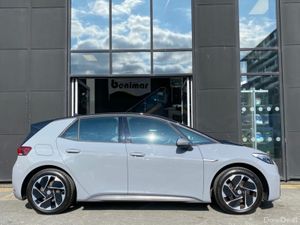 Volkswagen ID.3 45kw Life Pure Performance EV Auto - Image 4