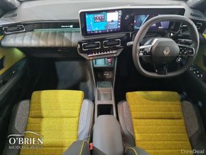 Renault 5 Iconic 52KW 410km Range - Image 2
