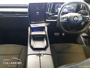 Renault Austral E-TECH Hybrid 200 techno esprit Al - Image 2
