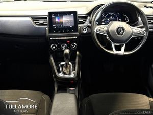 Renault Arkana ICONIC E-TECH HYBRID 145 AUTO - Image 2