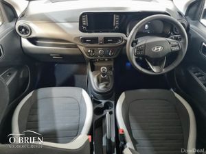 Hyundai i10 i10 Deluxe Plus - Image 2