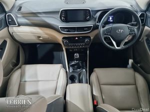 Hyundai Tucson 2WD Executive - Image 2