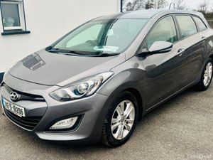 2014 HYUNDAI I30 ESTATE LOW KMS - Image 2