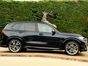 BMW X5 M50D COMMERCIAL 2 SEATER WITH VAT - Image 3